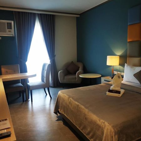 Yes Hotel Pandi Bulacan Eksteriør billede
