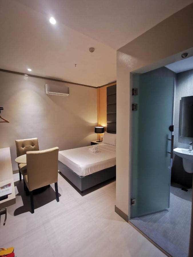 Yes Hotel Pandi Bulacan Eksteriør billede