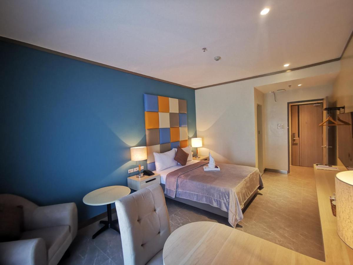Yes Hotel Pandi Bulacan Eksteriør billede