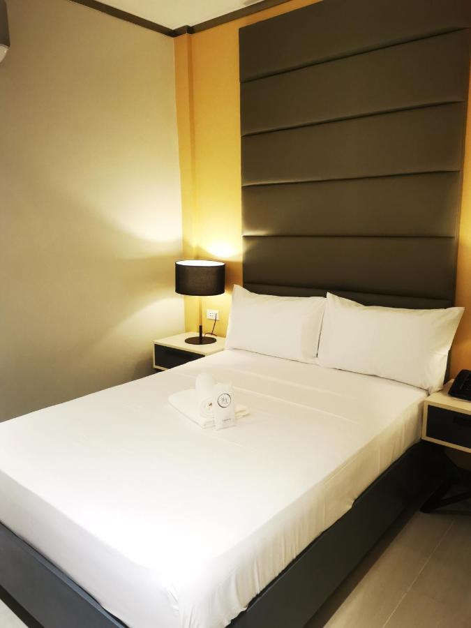 Yes Hotel Pandi Bulacan Eksteriør billede